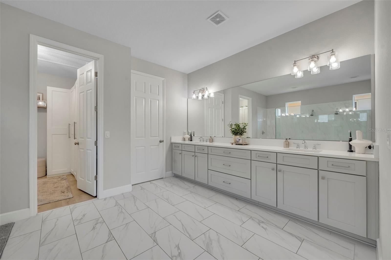 LAKEVIEW PRESERVE - Residential