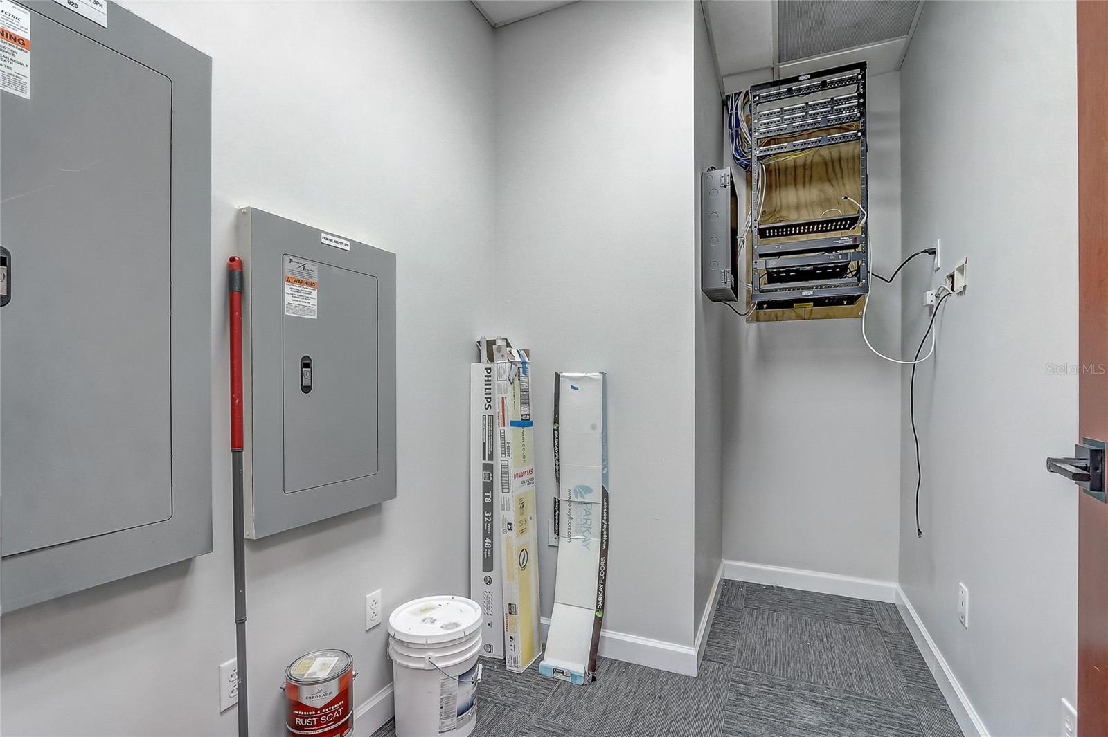 PLAZA NORTH TOWER COML CONDO - Commercial Lease