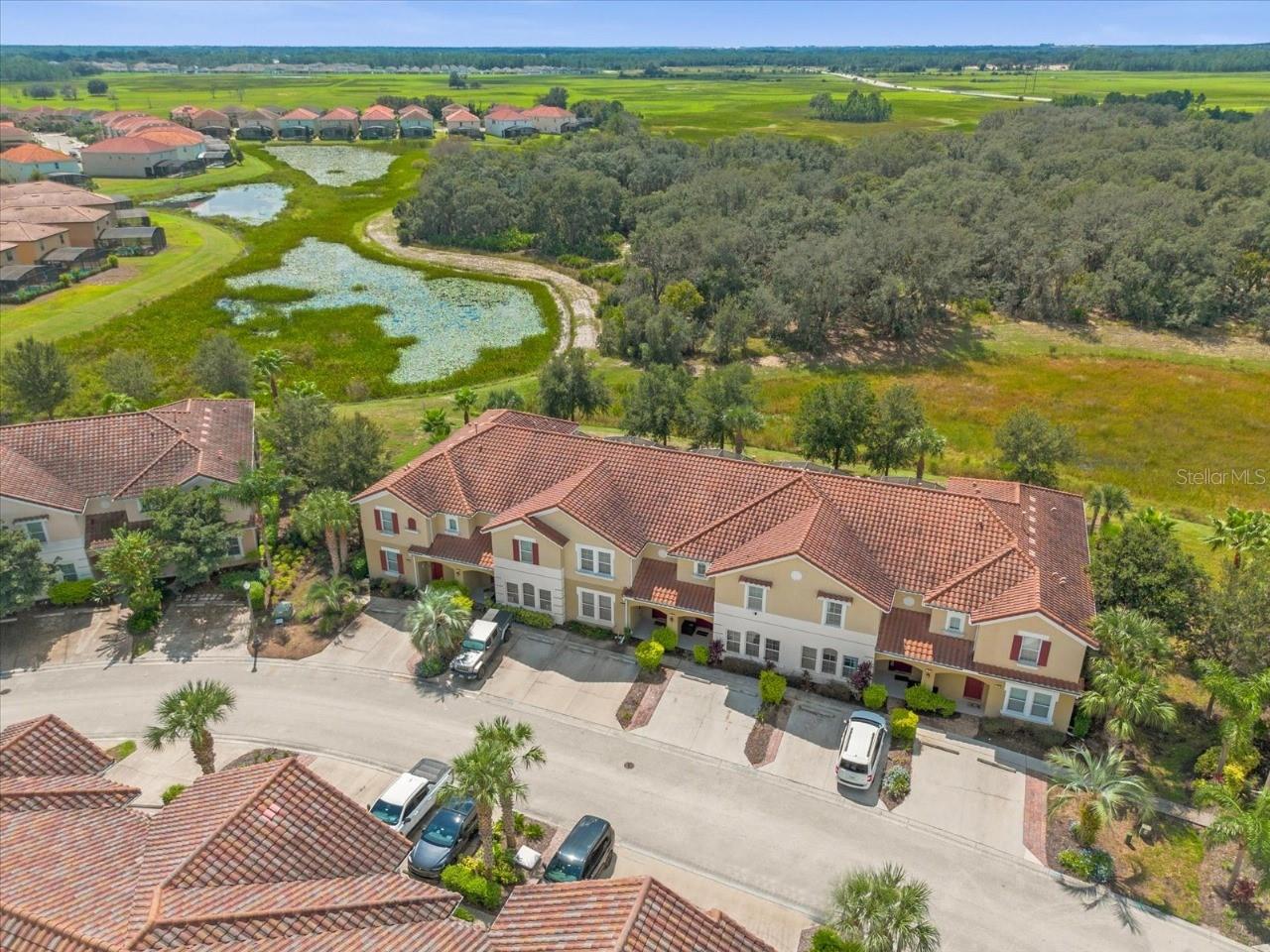 OAKMONT TWNHMS PH 1 - Residential