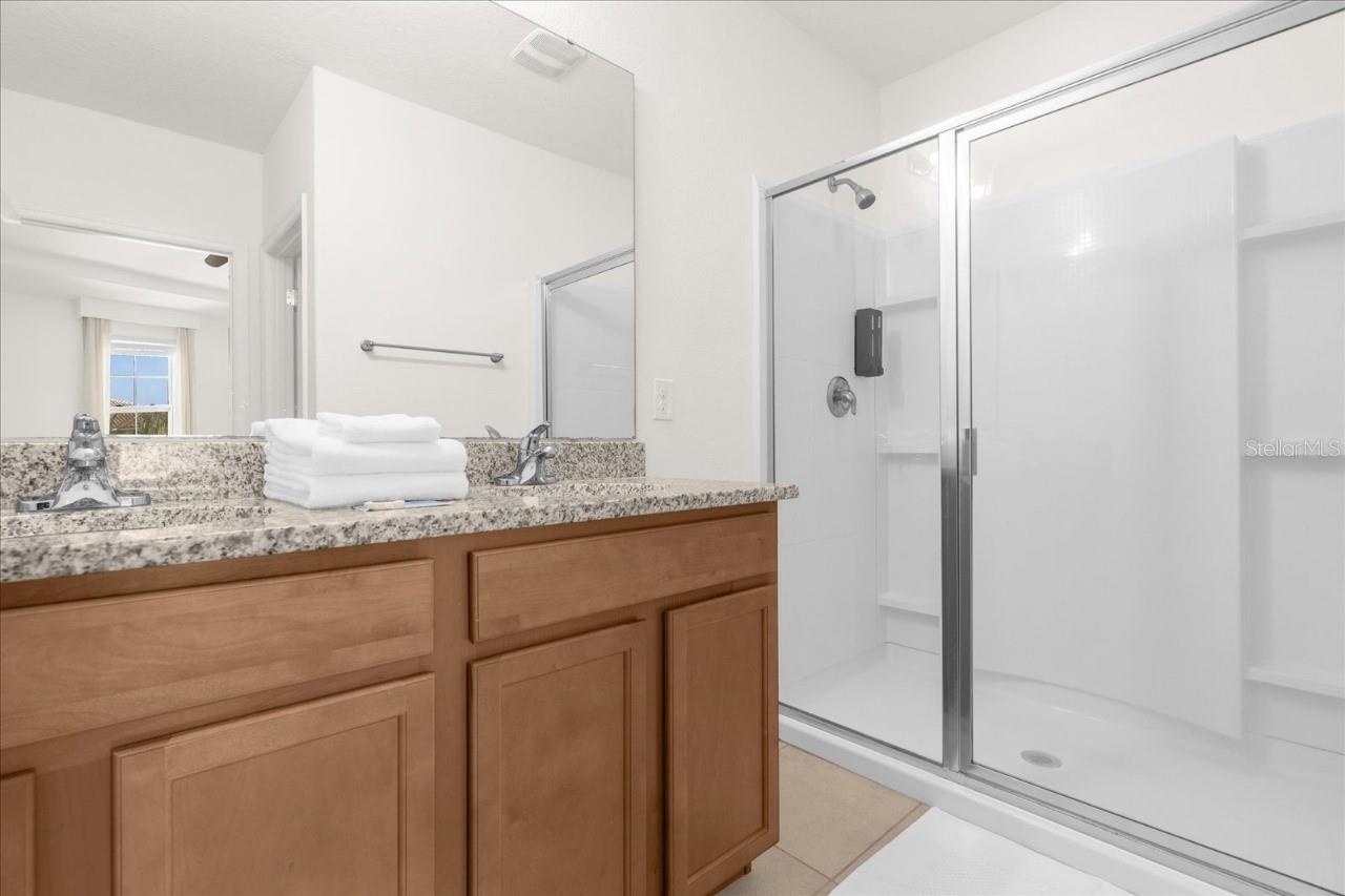 OAKMONT TWNHMS PH 1 - Residential