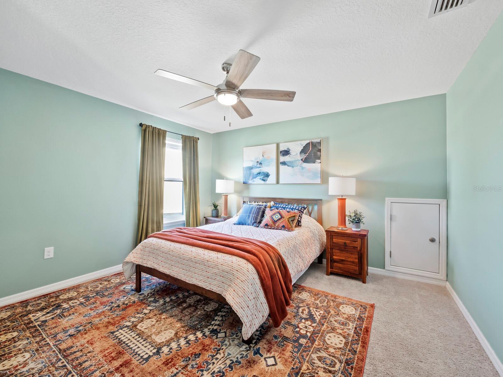 FAIRWAYS/BENT TREE - Residential