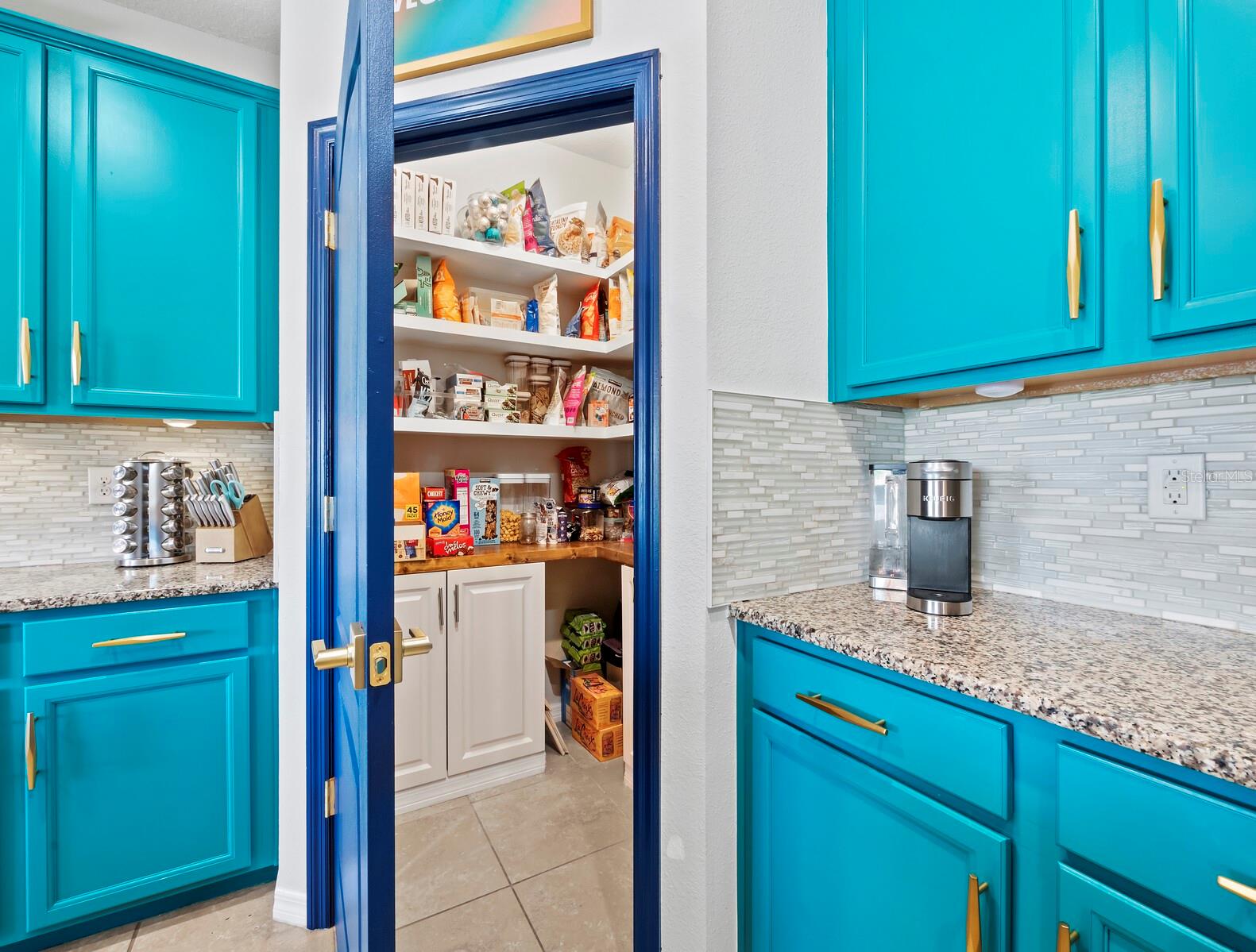 FAIRWAYS/BENT TREE - Residential