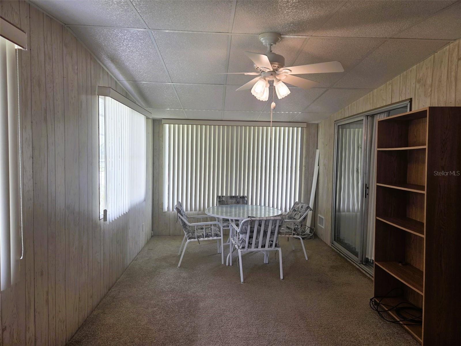 OAKWOOD MANOR - Residential