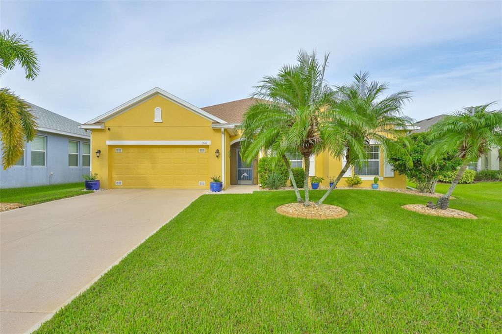 Photo of 1516 Yale Castle Court, Ruskin, FL 33570 (MLS # TB8430482)