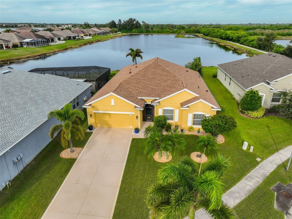 Photo of 1516 Yale Castle Court, Ruskin, FL 33570 (MLS # TB8430482)
