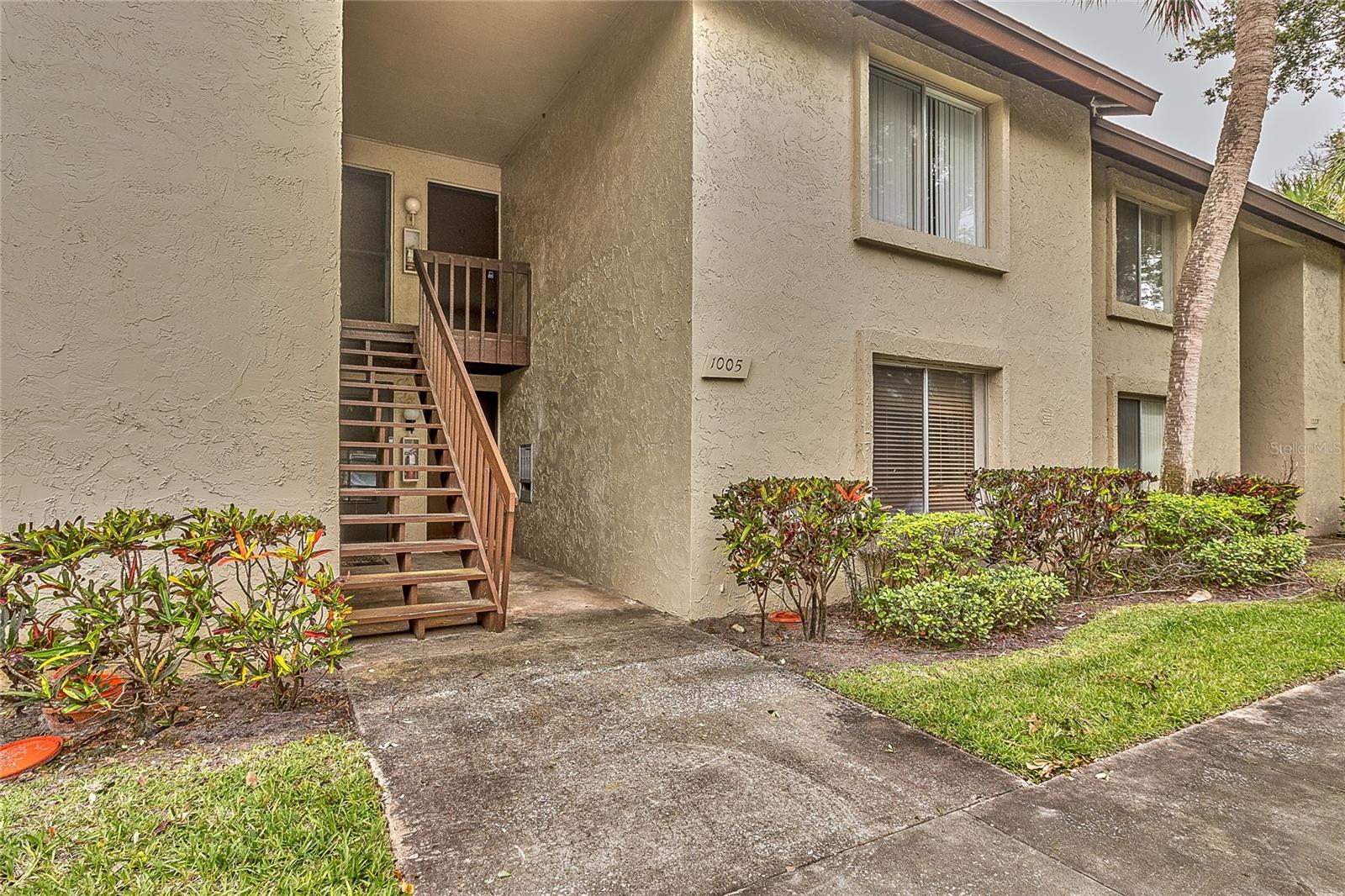 View CLEARWATER, FL 33764 condo