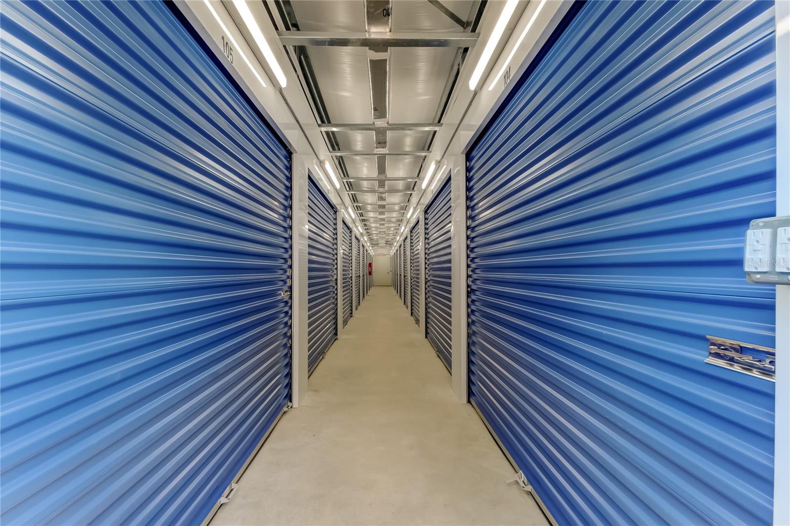 HERCALA ACRES UNIT 02 - Commercial Sale