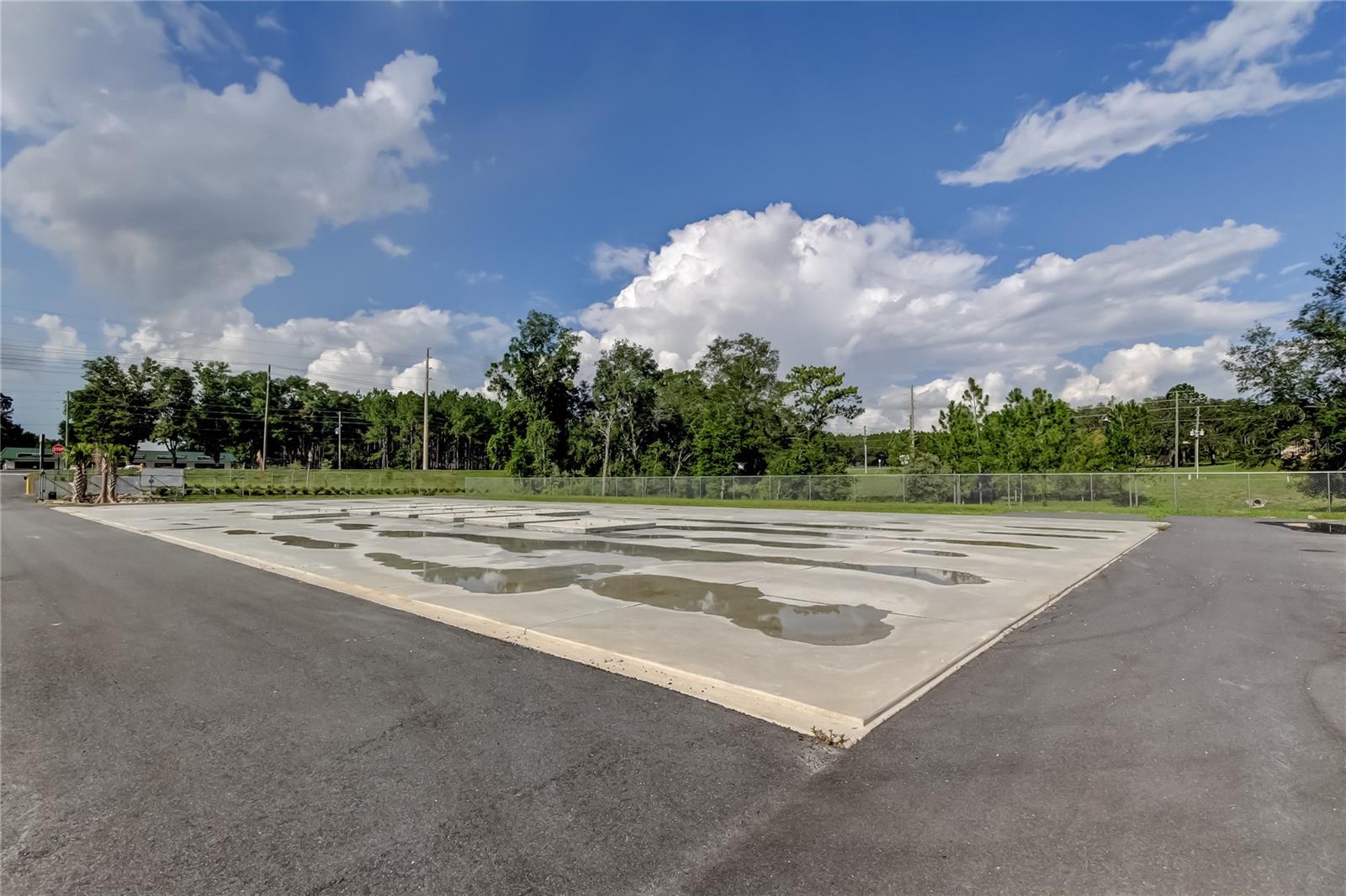 HERCALA ACRES UNIT 02 - Commercial Sale