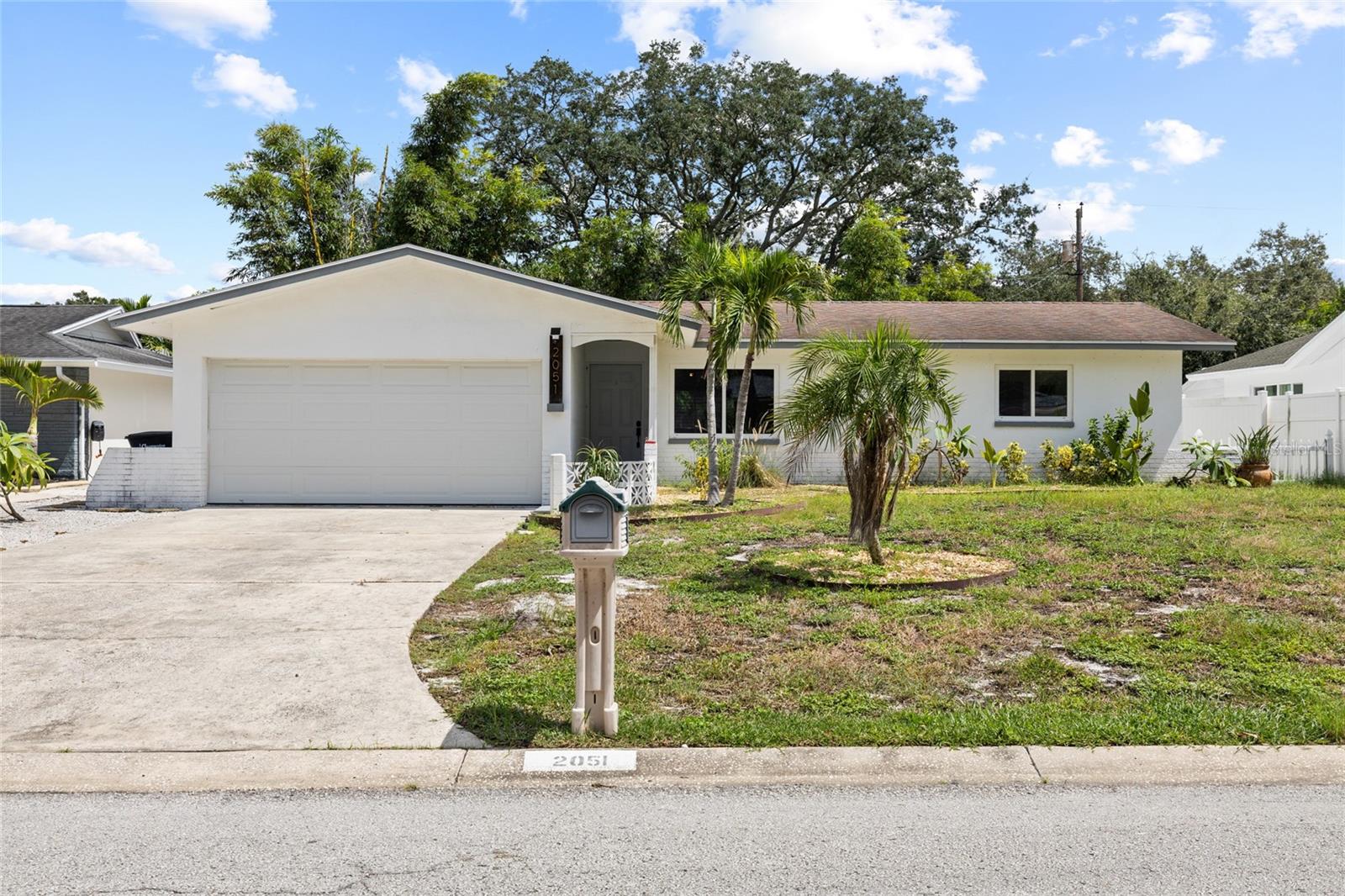 2051 LITTLE NECK ROAD