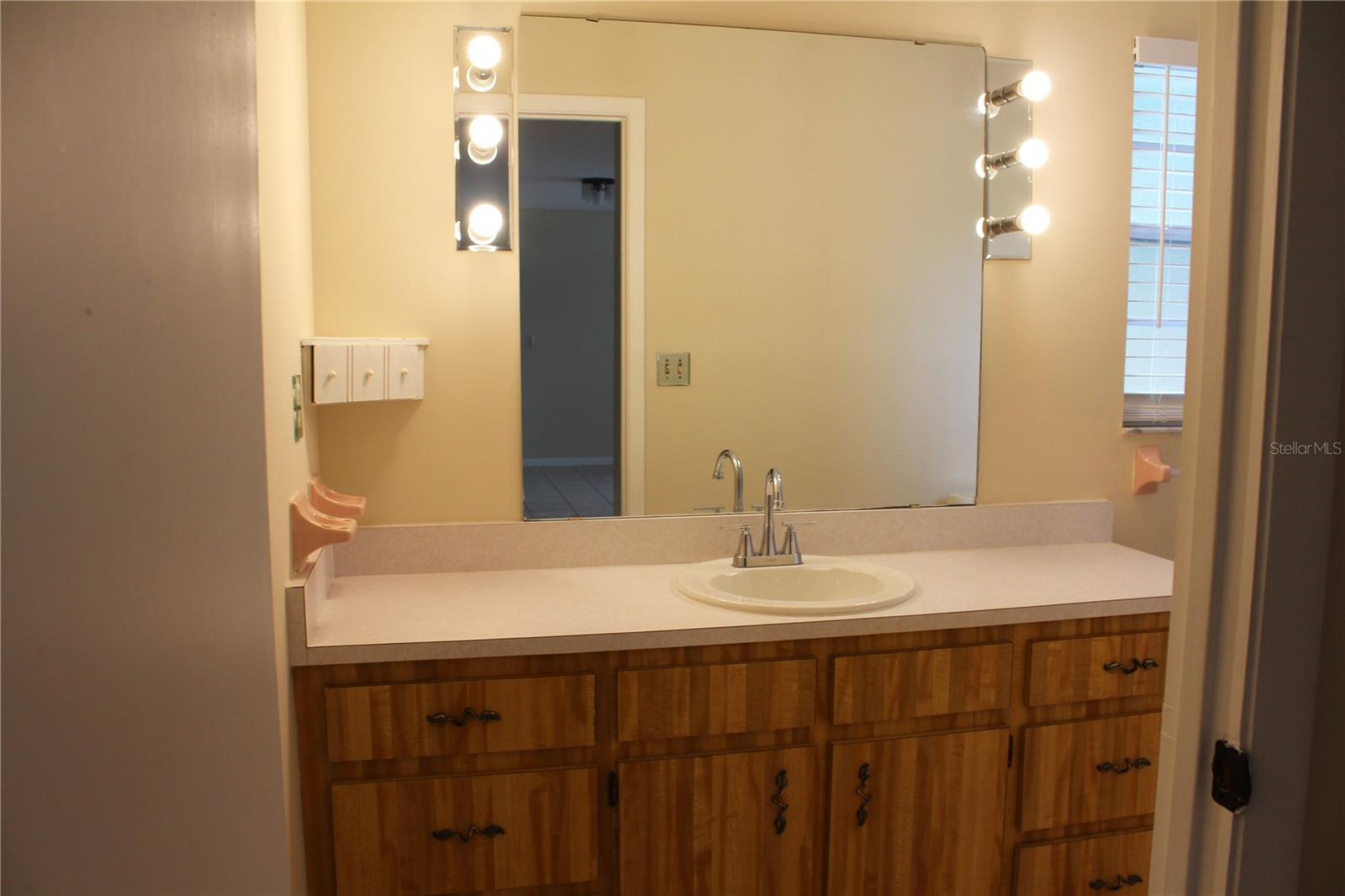 PEACE RIVER ESTATES FIRST ADD - Residential