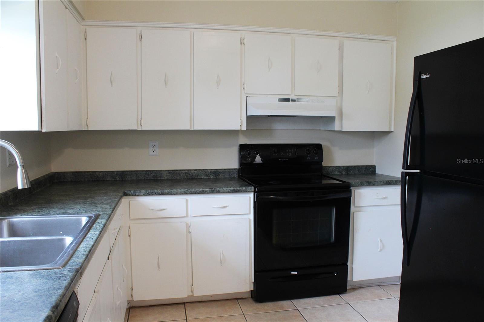 PEACE RIVER ESTATES FIRST ADD - Residential