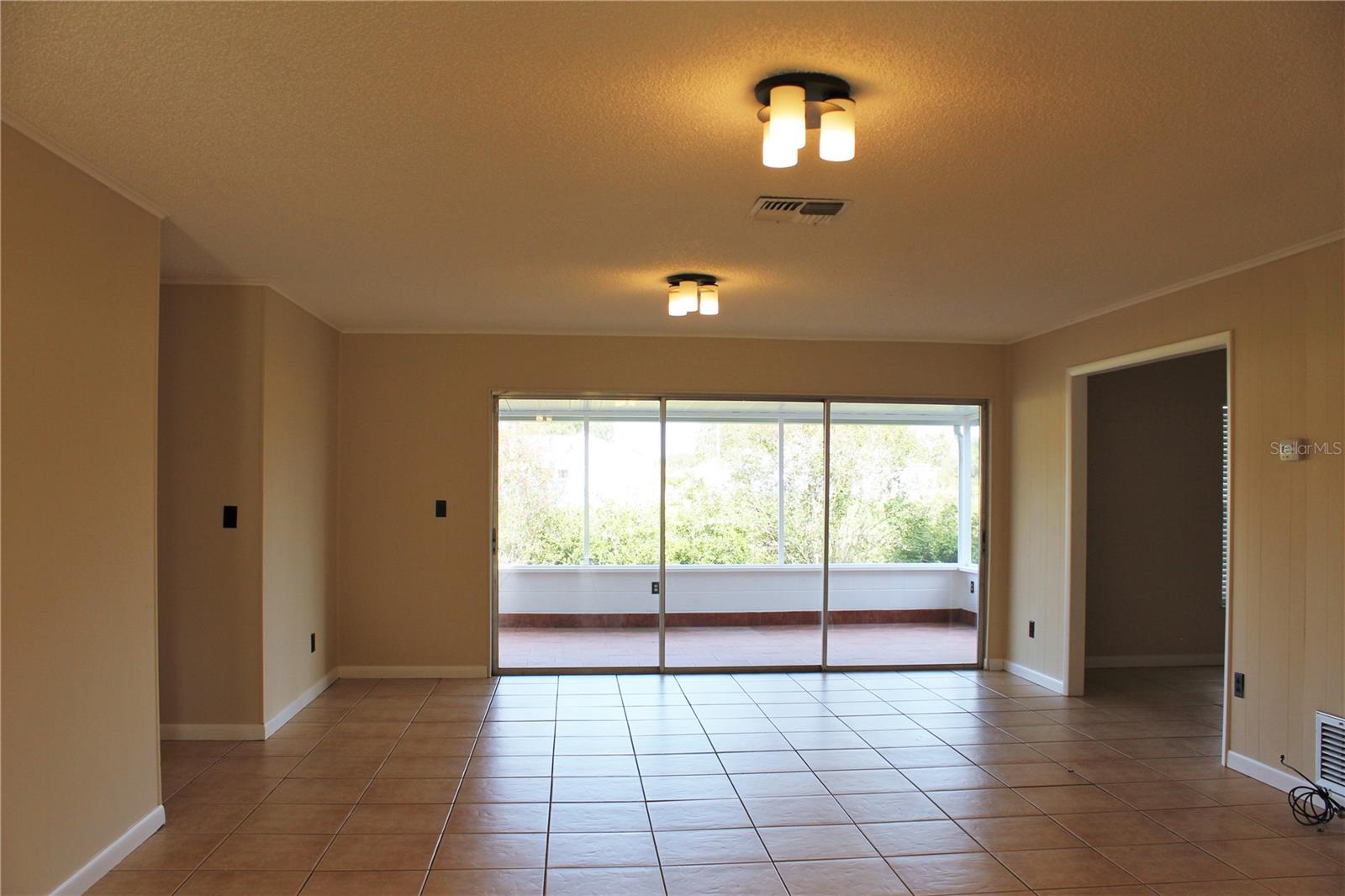 PEACE RIVER ESTATES FIRST ADD - Residential