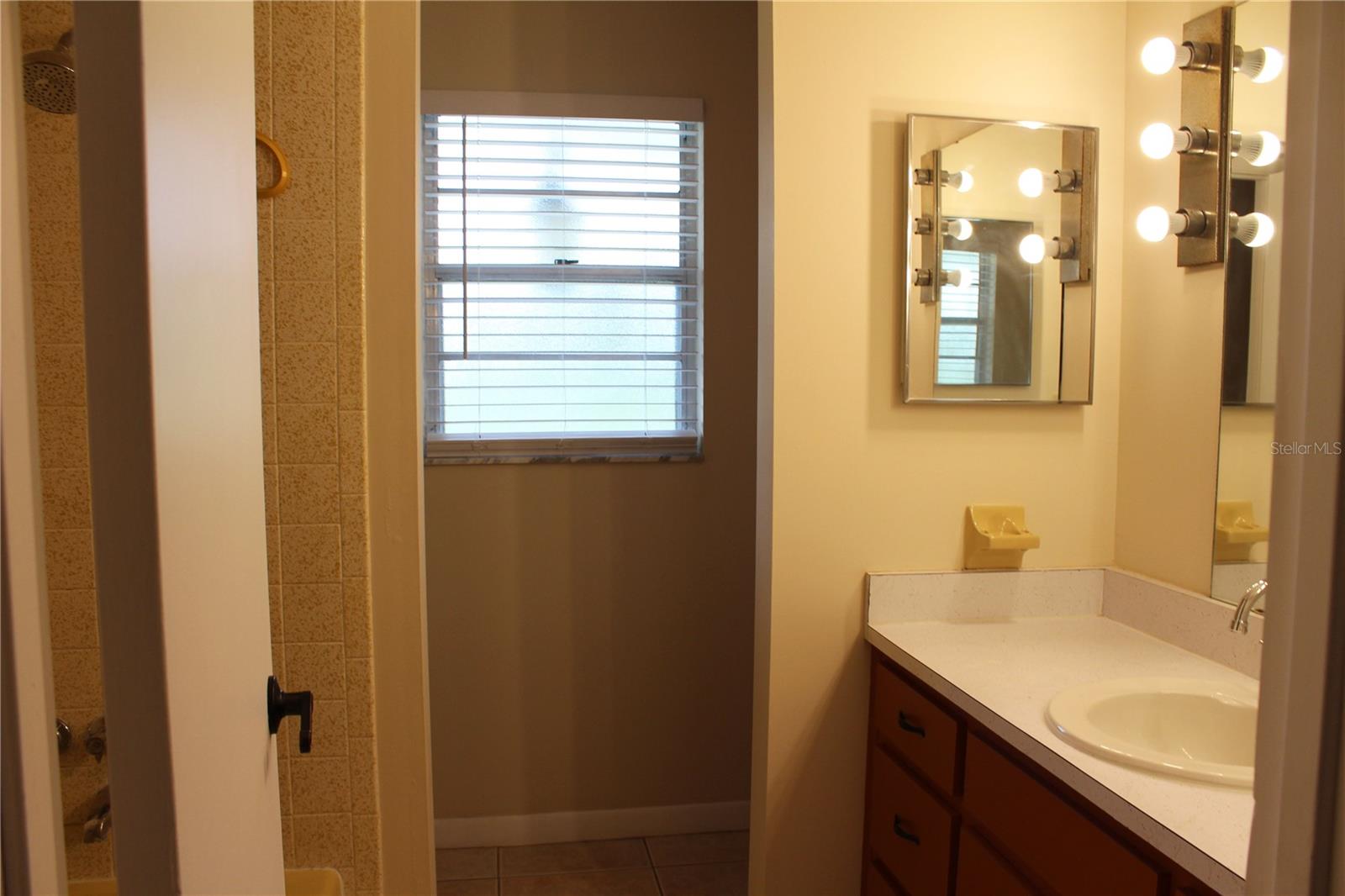 PEACE RIVER ESTATES FIRST ADD - Residential