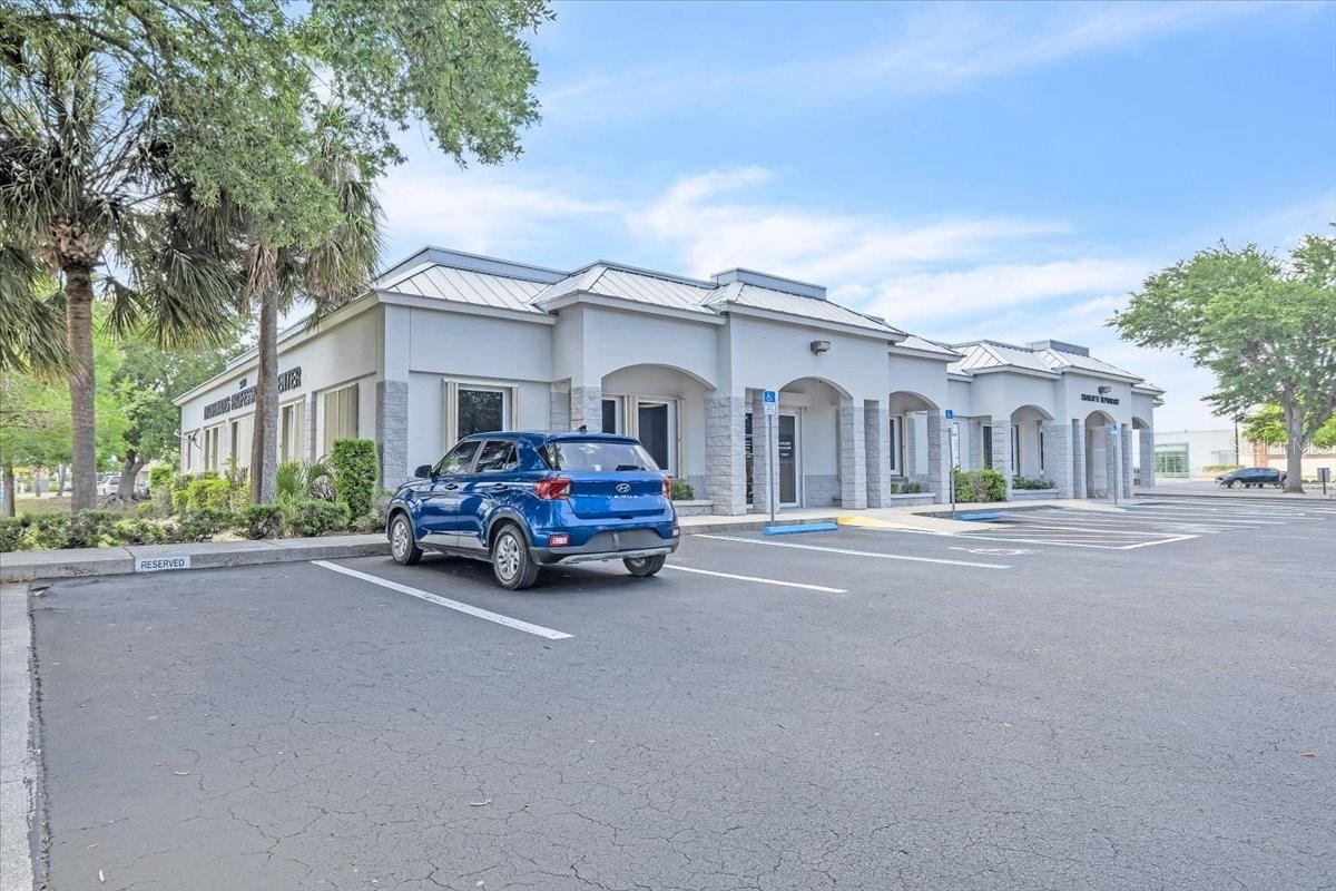 PROMENADES PROFESSIONAL CENTER - Commercial Sale