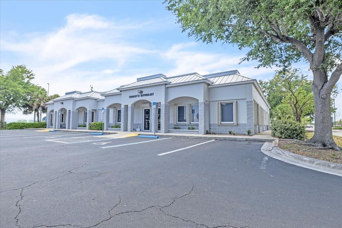 PROMENADES PROFESSIONAL CENTER - Commercial Sale