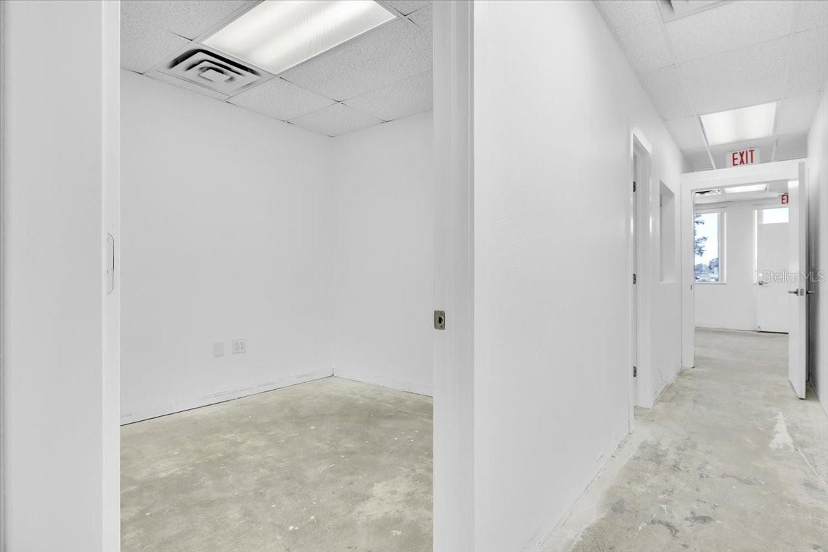 PROMENADES PROFESSIONAL CENTER - Commercial Sale