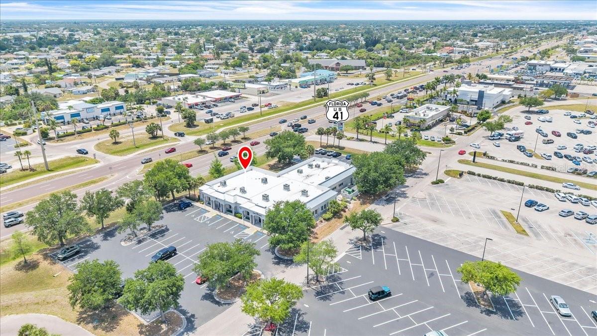 PROMENADES PROFESSIONAL CENTER - Commercial Sale