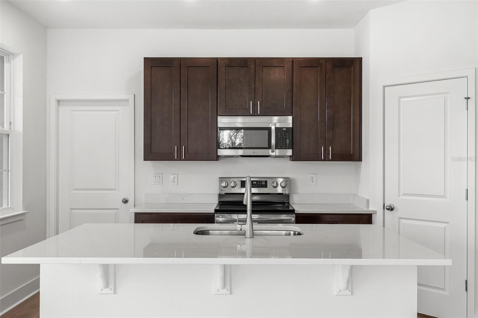 MAGNOLIA RESERVE - Residential