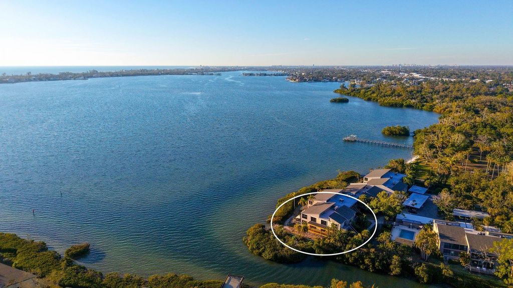 Photo of 1507 Clower Creek Drive #HA166, Sarasota, FL 34231 (MLS # A4682434)