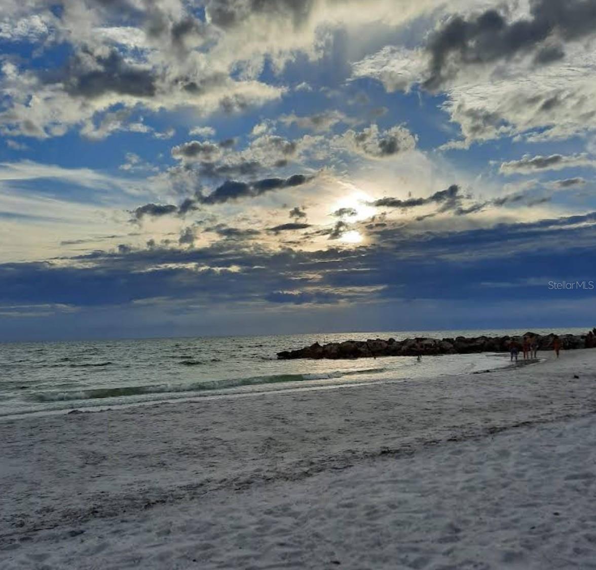GULFWINDS SUB - Residential Lease