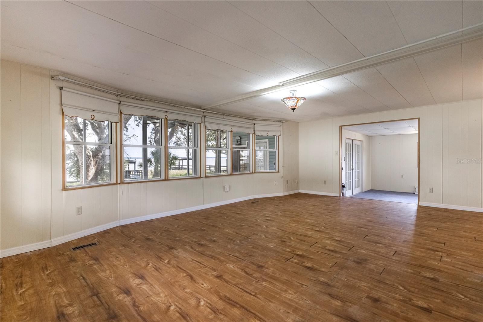 WESTERN SHORES ADD 02 - Residential