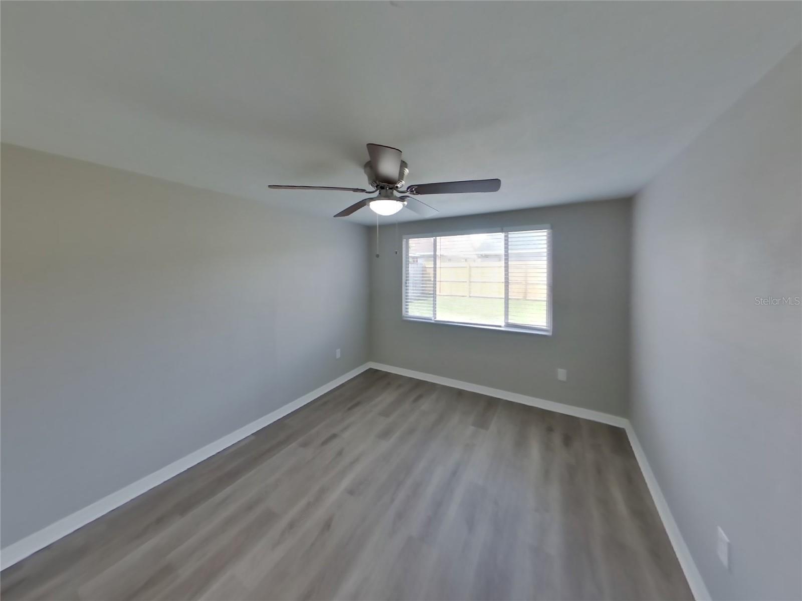 BEACON SQUARE - Residential Lease