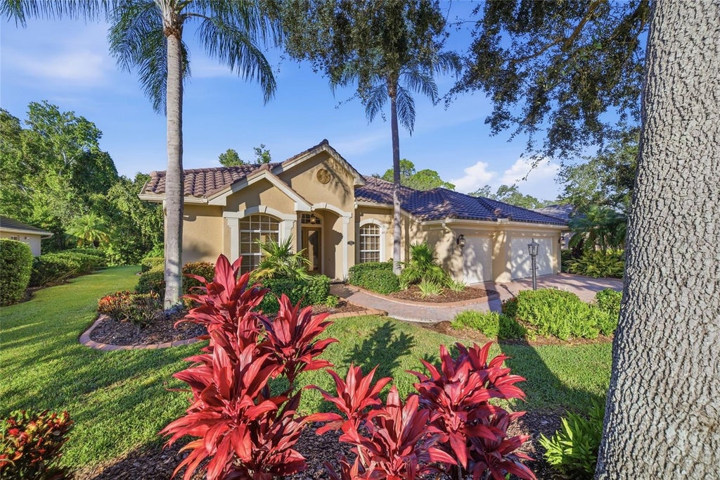 Photo of 6914 Treymore Court, Sarasota, FL 34243 (MLS # A4709572)