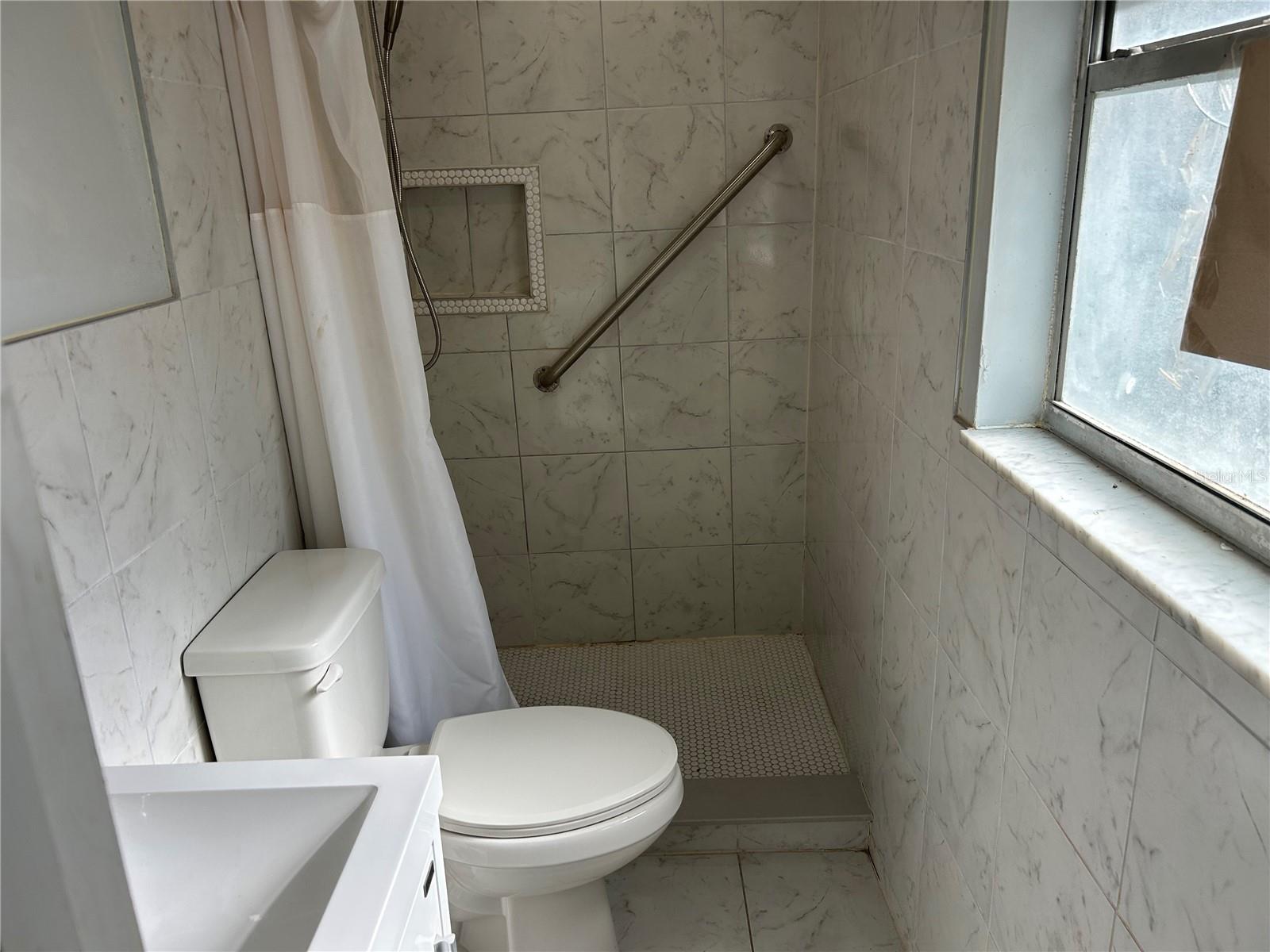 HIBISCUS PARK UN 1 - Residential