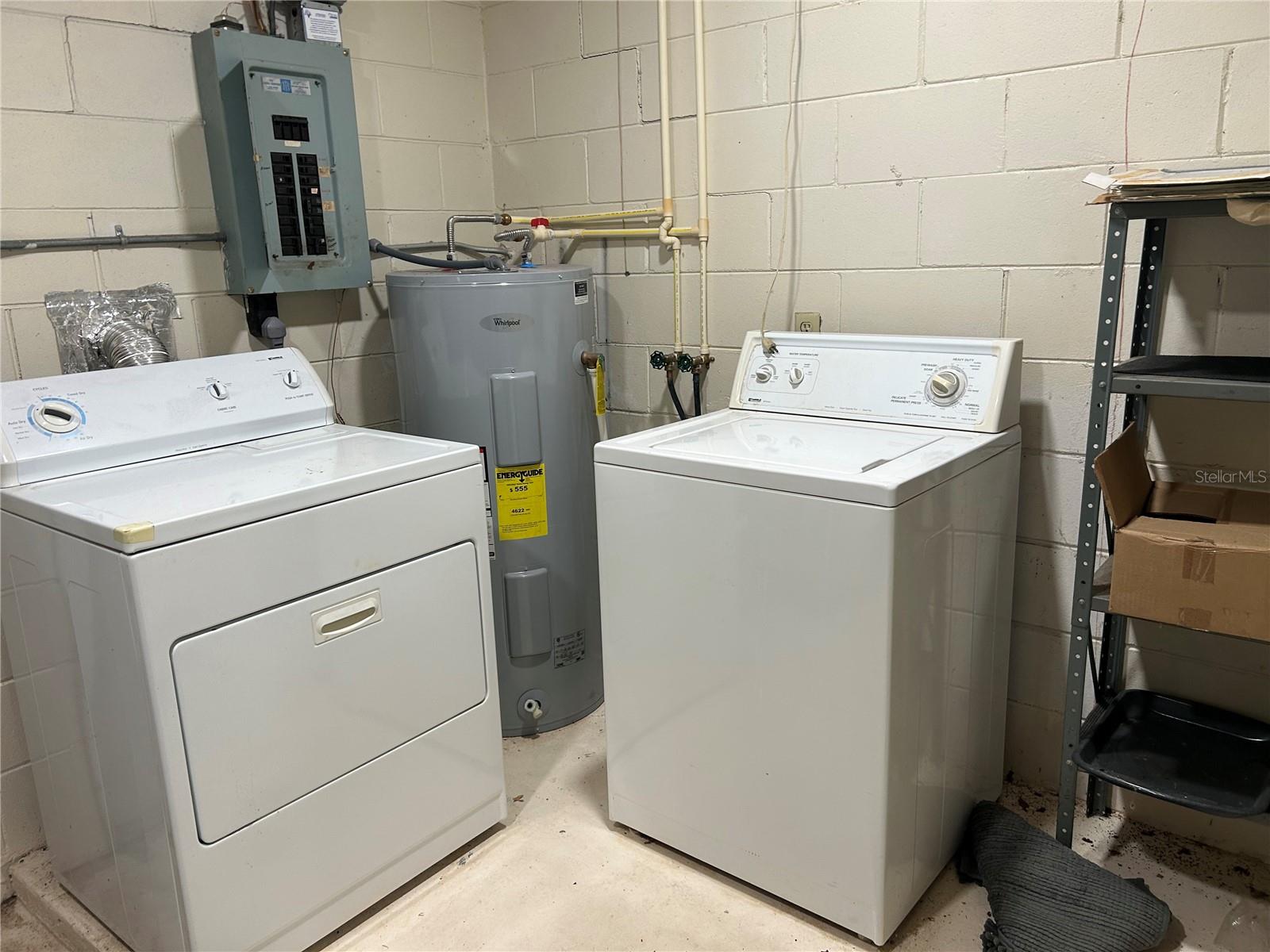 HIBISCUS PARK UN 1 - Residential