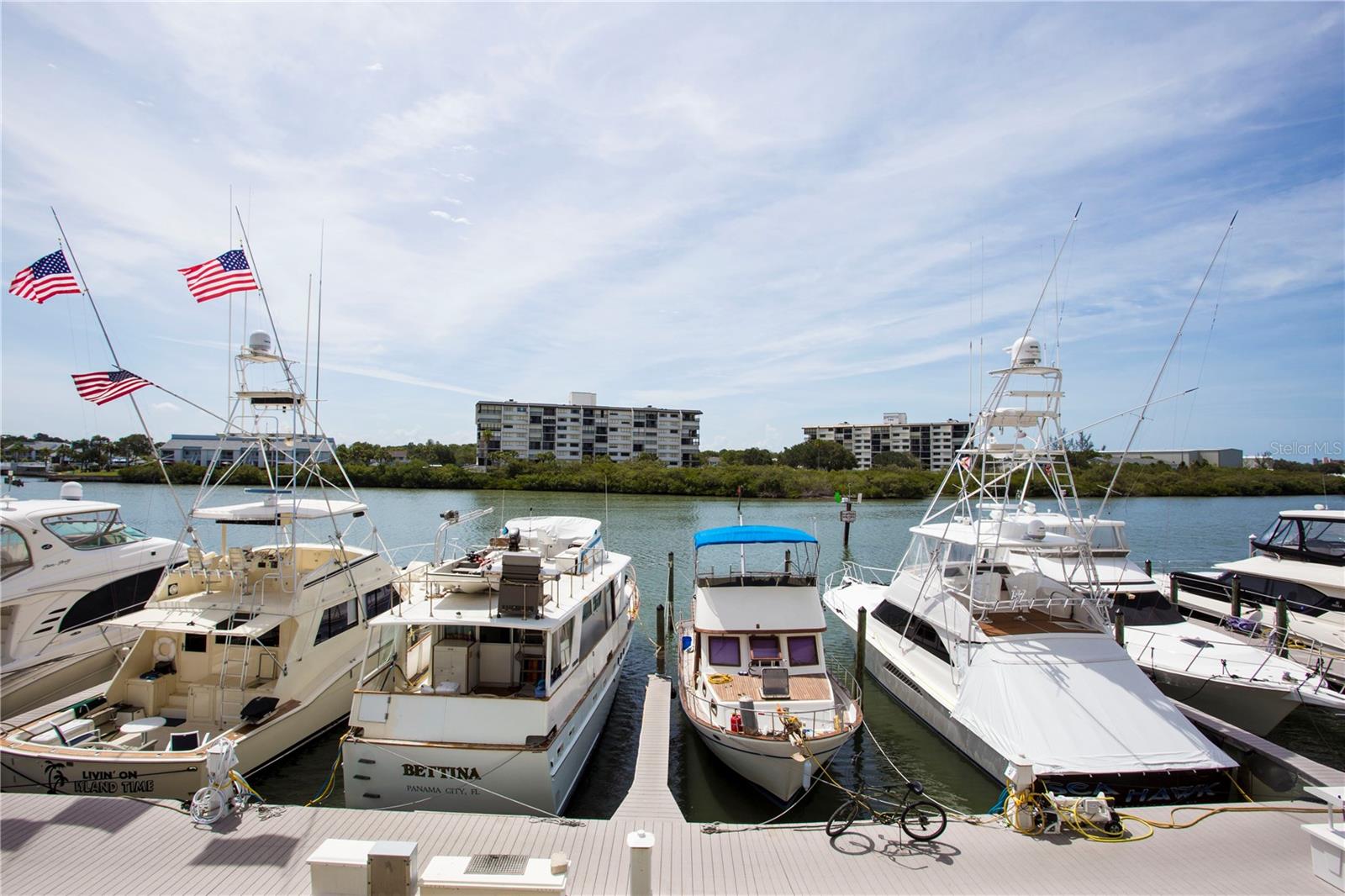 HARBOURSIDE AT MARKER 33 VACATION CONDO - Residential