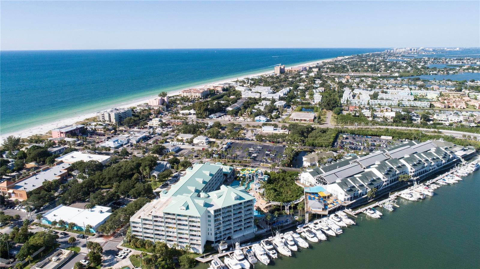 HARBOURSIDE AT MARKER 33 VACATION CONDO - Residential