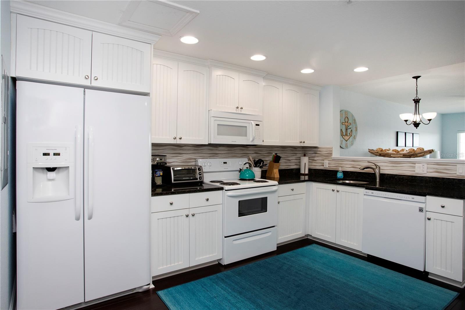 HARBOURSIDE AT MARKER 33 VACATION CONDO - Residential