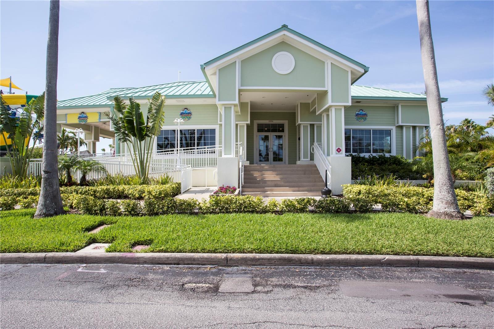 HARBOURSIDE AT MARKER 33 VACATION CONDO - Residential