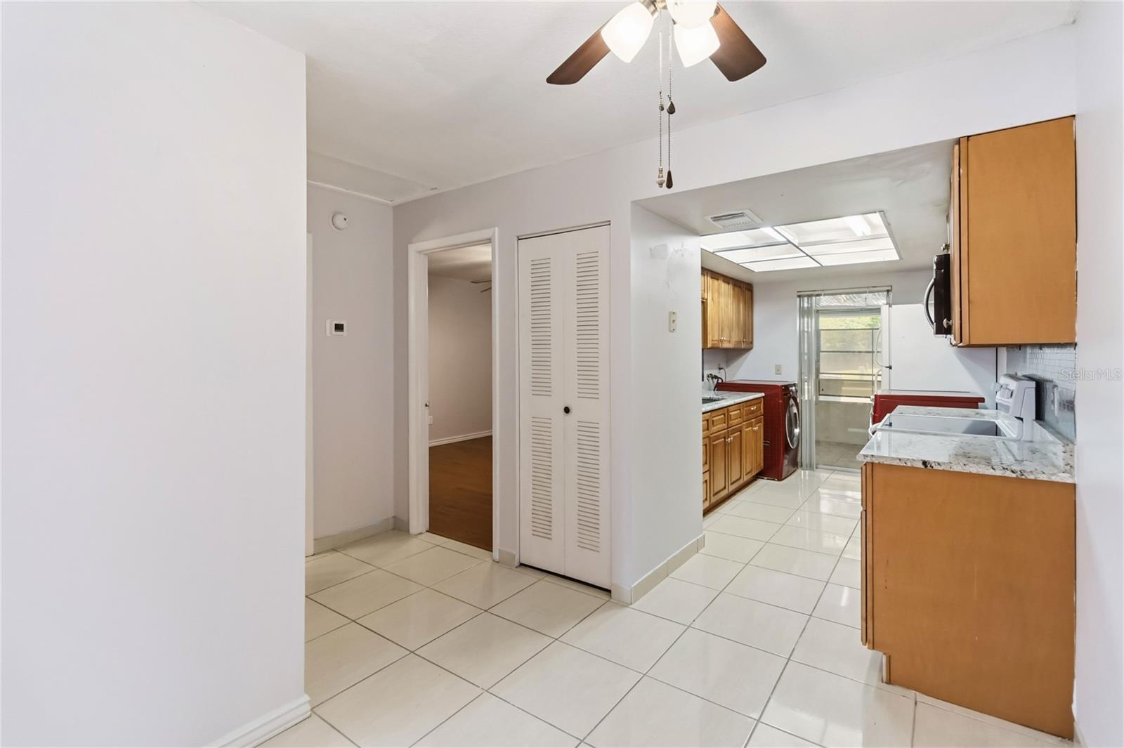 MARBRISA VILLAS - Residential
