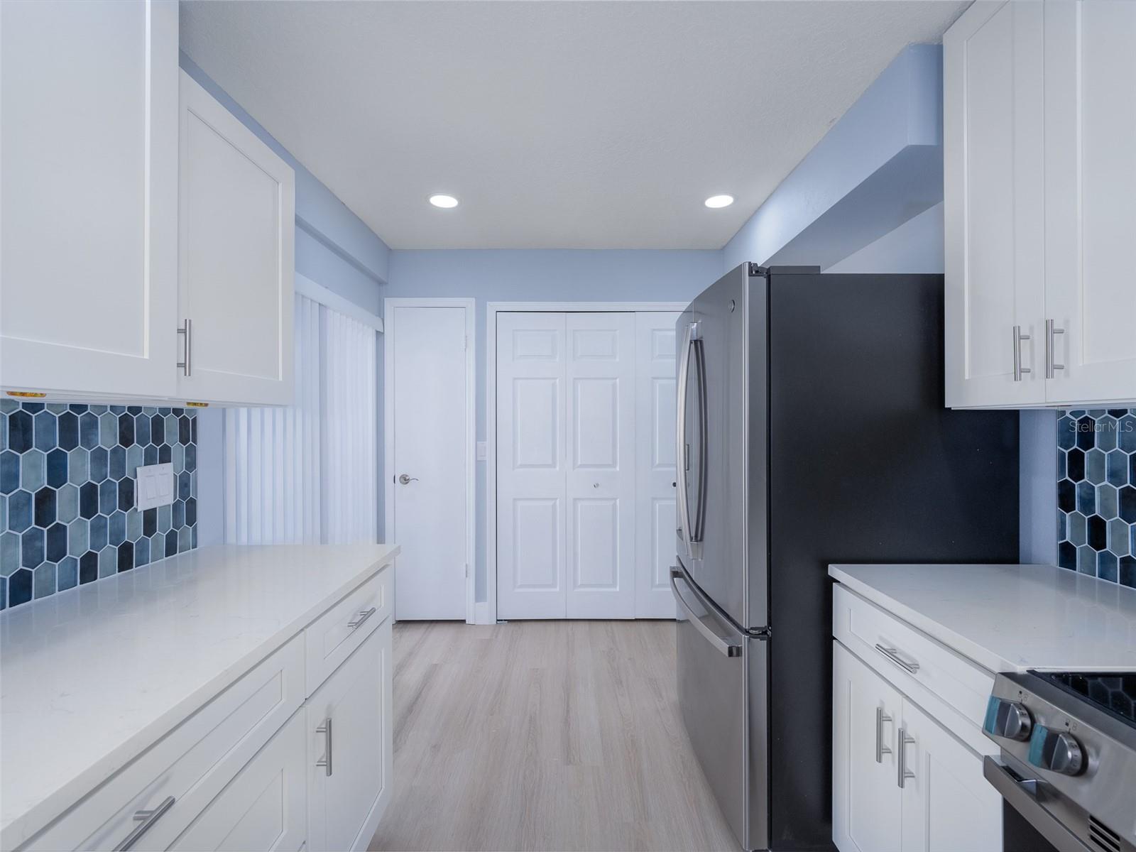 LAKE OF THE WOODS SEC 08 TWNHS - Residential