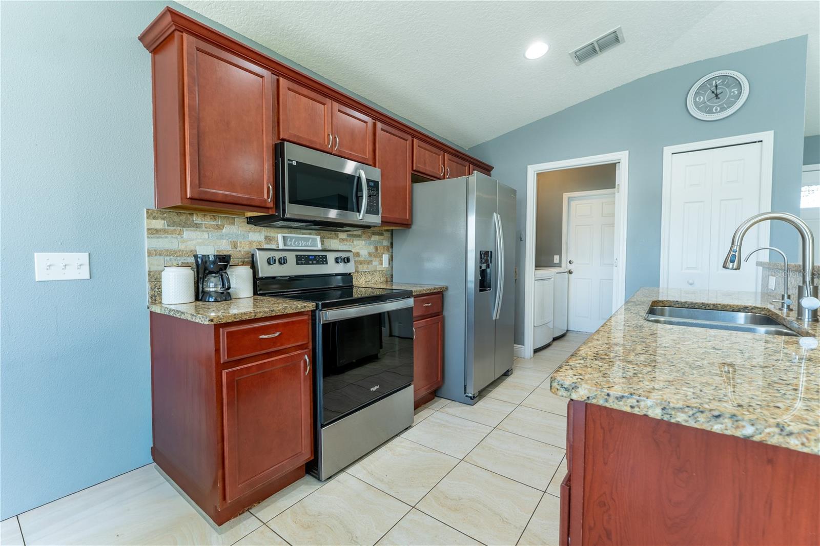 POINCIANA NBRHD 02 VILLAGE 08 - Residential