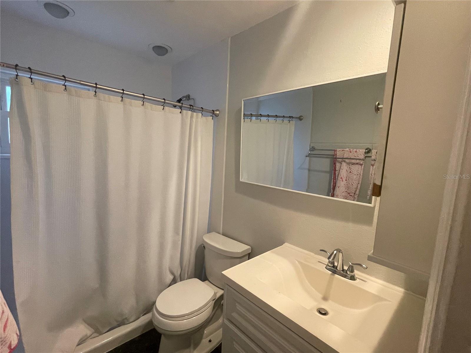 GANDY GARDENS 9 - Residential