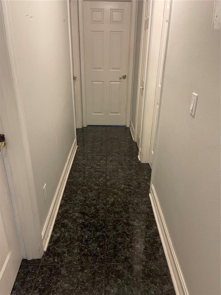 GANDY GARDENS 9 - Residential