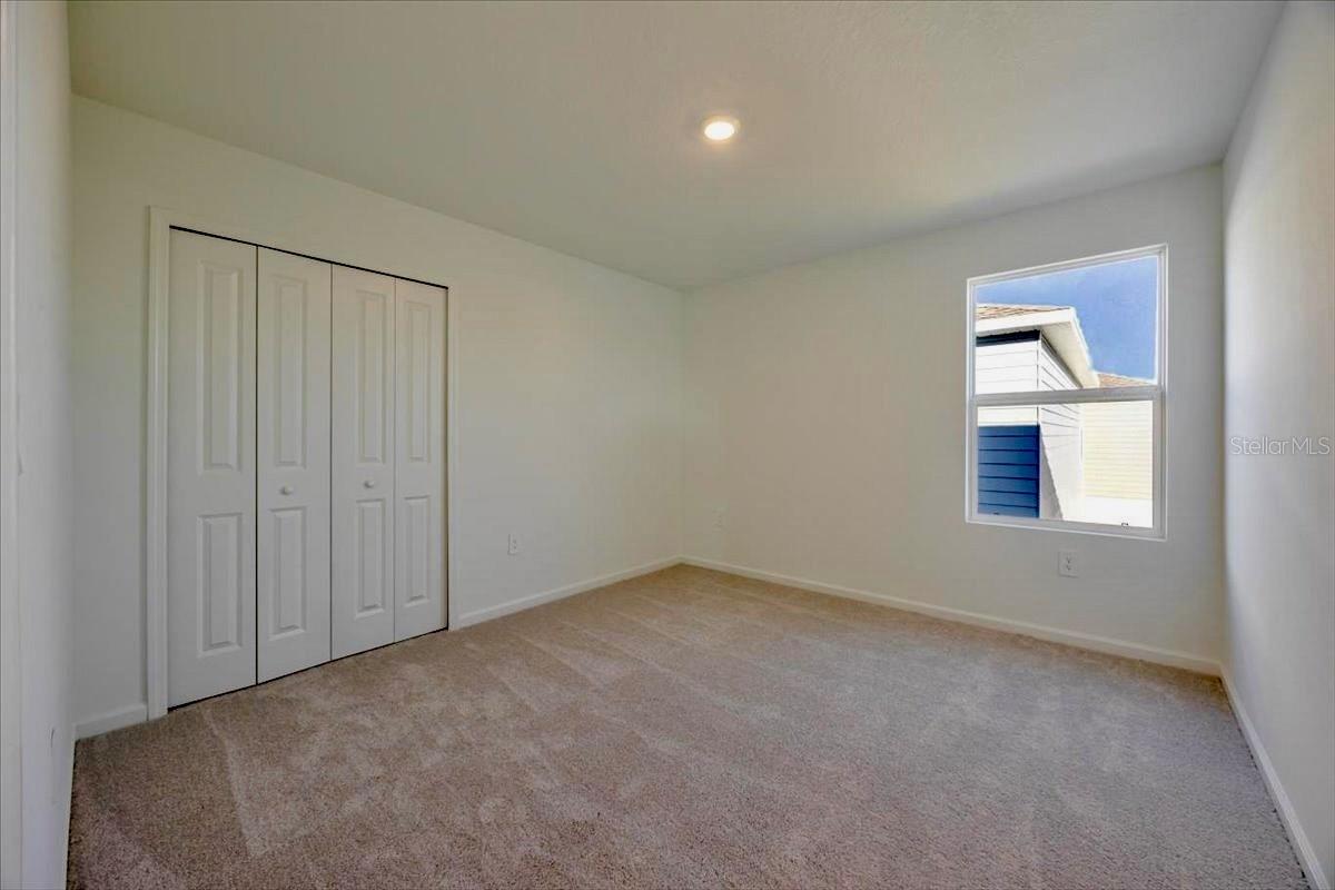 HUNT CLUB AT LAKE WALES PHASE1 - Residential Lease