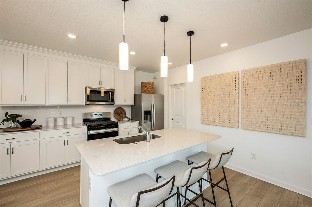 Photo of 6263 Broad Field Avenue, Apollo Beach, FL 33572 (MLS # TB8440077)