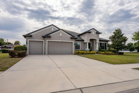 Photo of 913 Buckhurst Drive, Spring Hill, FL 34609 (MLS # TB8522070)