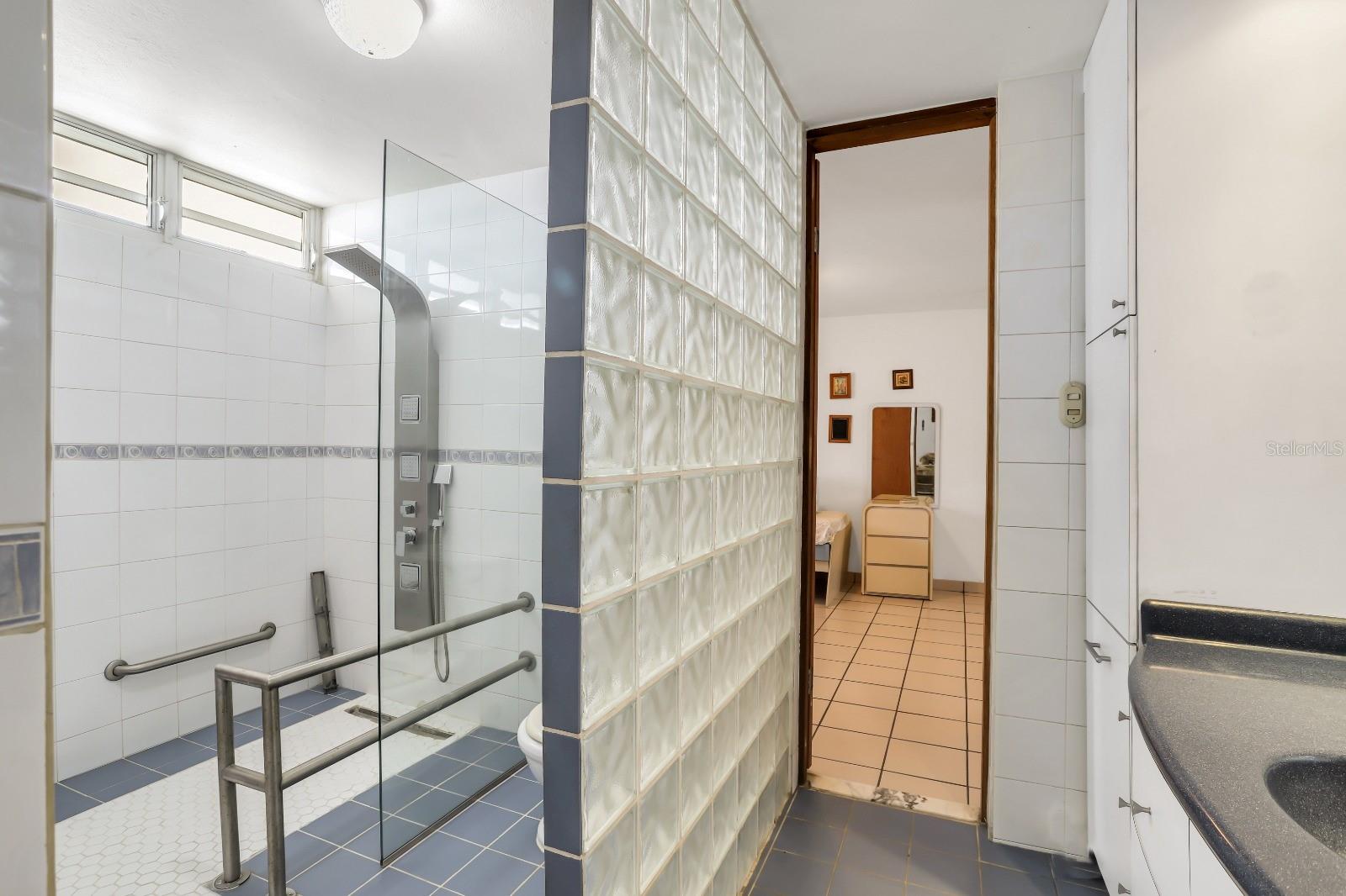 EXTENSION VILLA CAPARRA - Residential