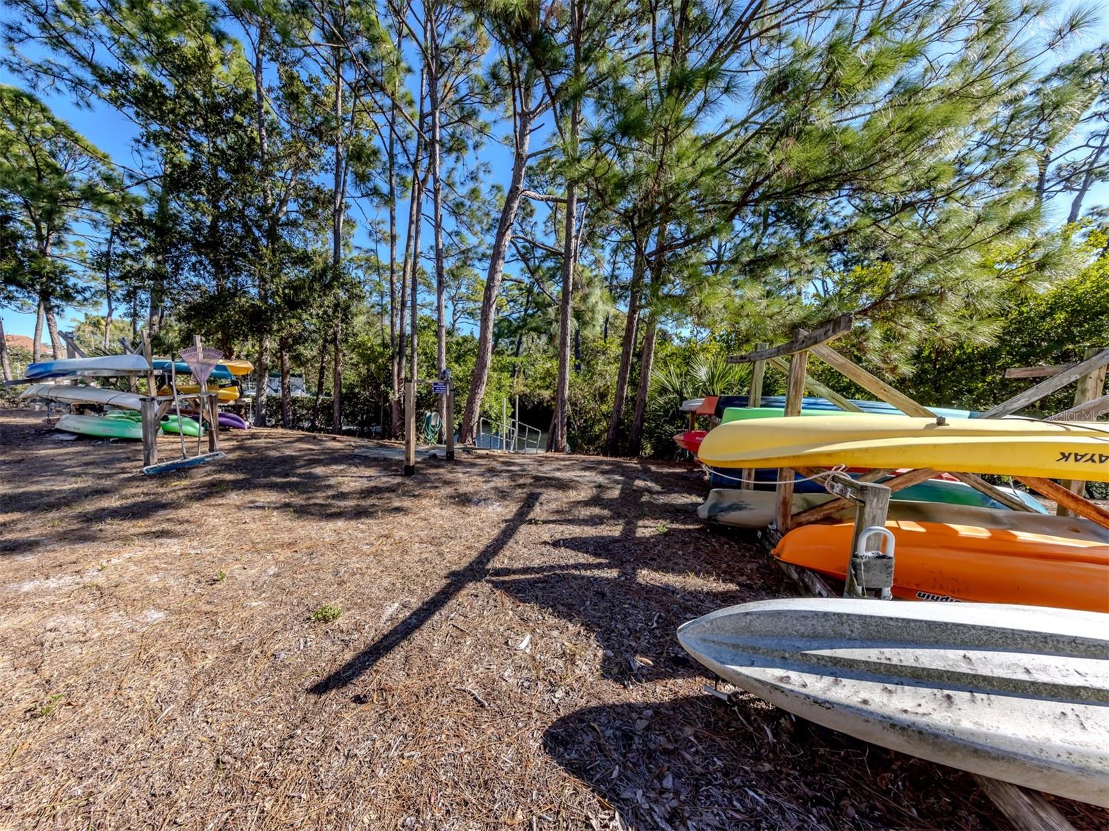 FAIRWINDS VILLAGE 2 - Residential