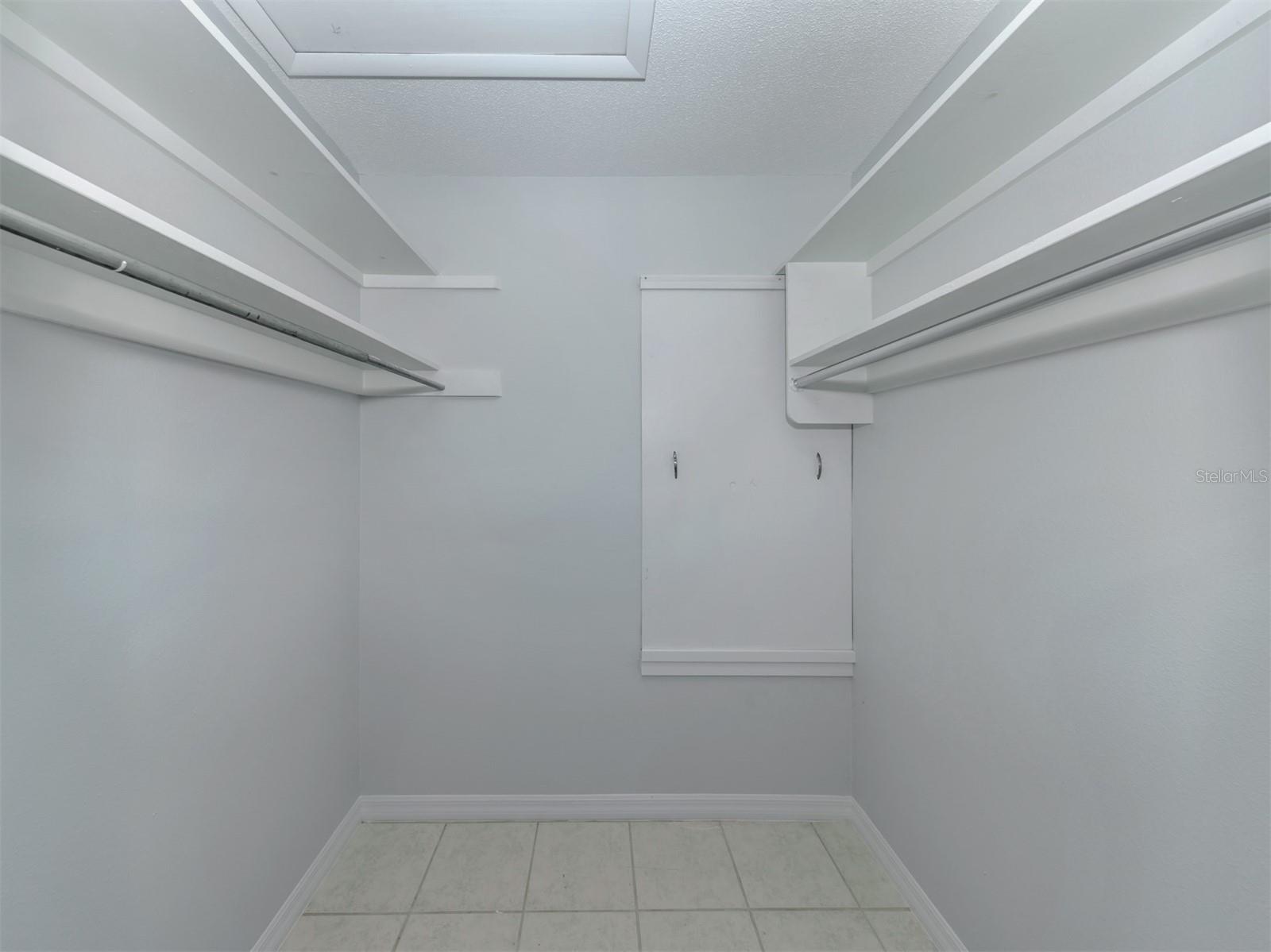 FAIRWINDS VILLAGE 2 - Residential