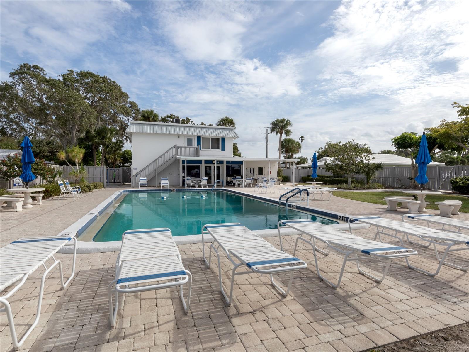 FAIRWINDS VILLAGE 2 - Residential