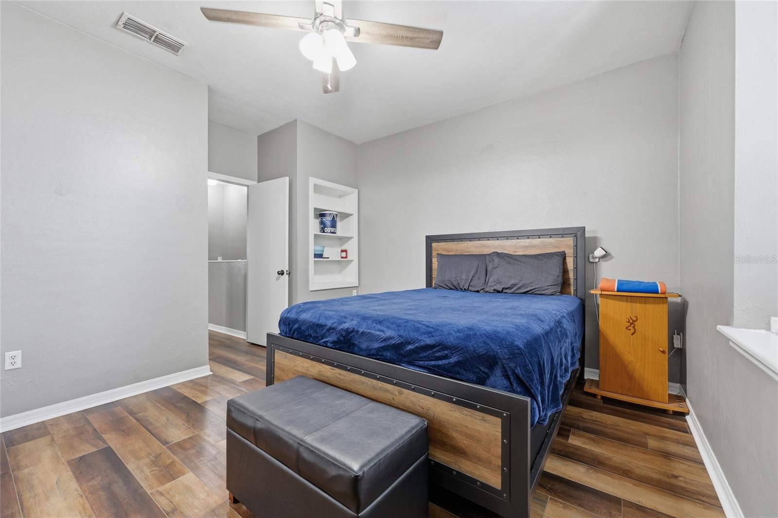 THE GABLES CONDOMINIUMS - Residential