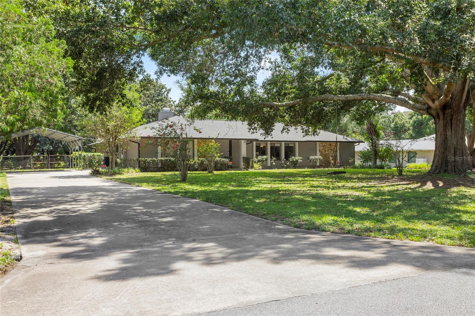 2086 JUDITH PLACE