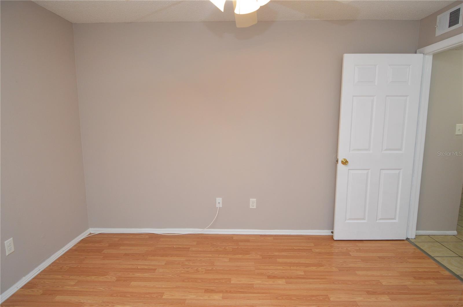 THE GRAND RESERVE CONDO - Residential Lease