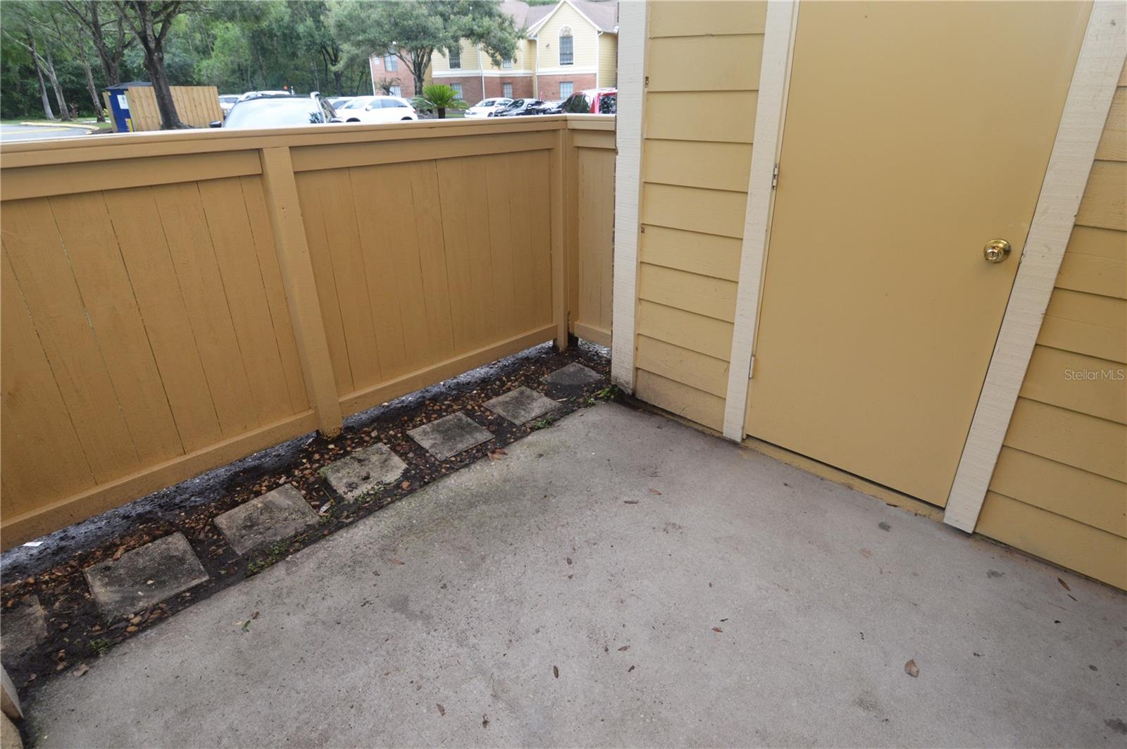 THE GRAND RESERVE CONDO - Residential Lease