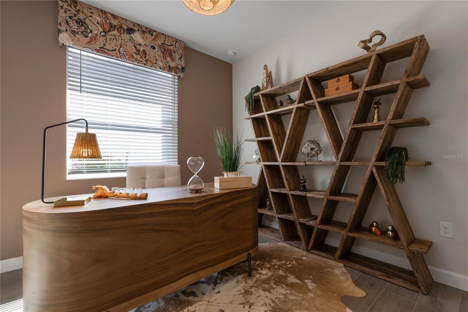 CALUSA COUNTRY CLUB - Residential